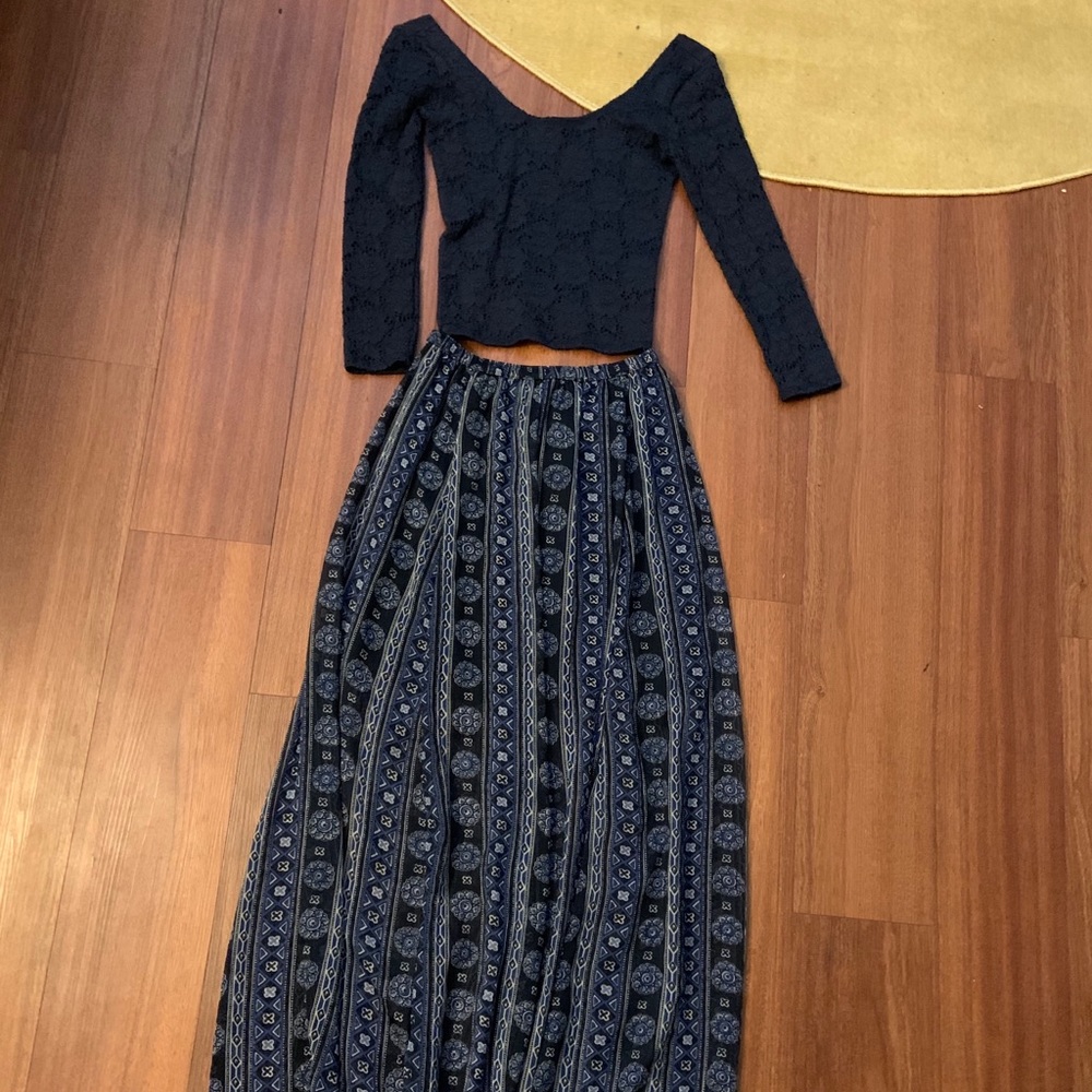 Hollister Maxi Skirt and Cropped Top Outfit